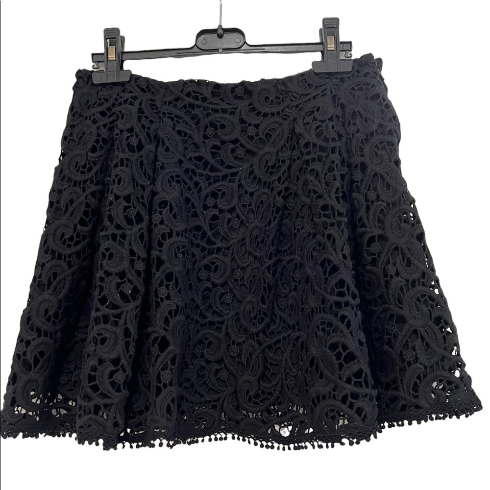 Neiman Marcus HICHE**Lace Mini Skirt**XS $163